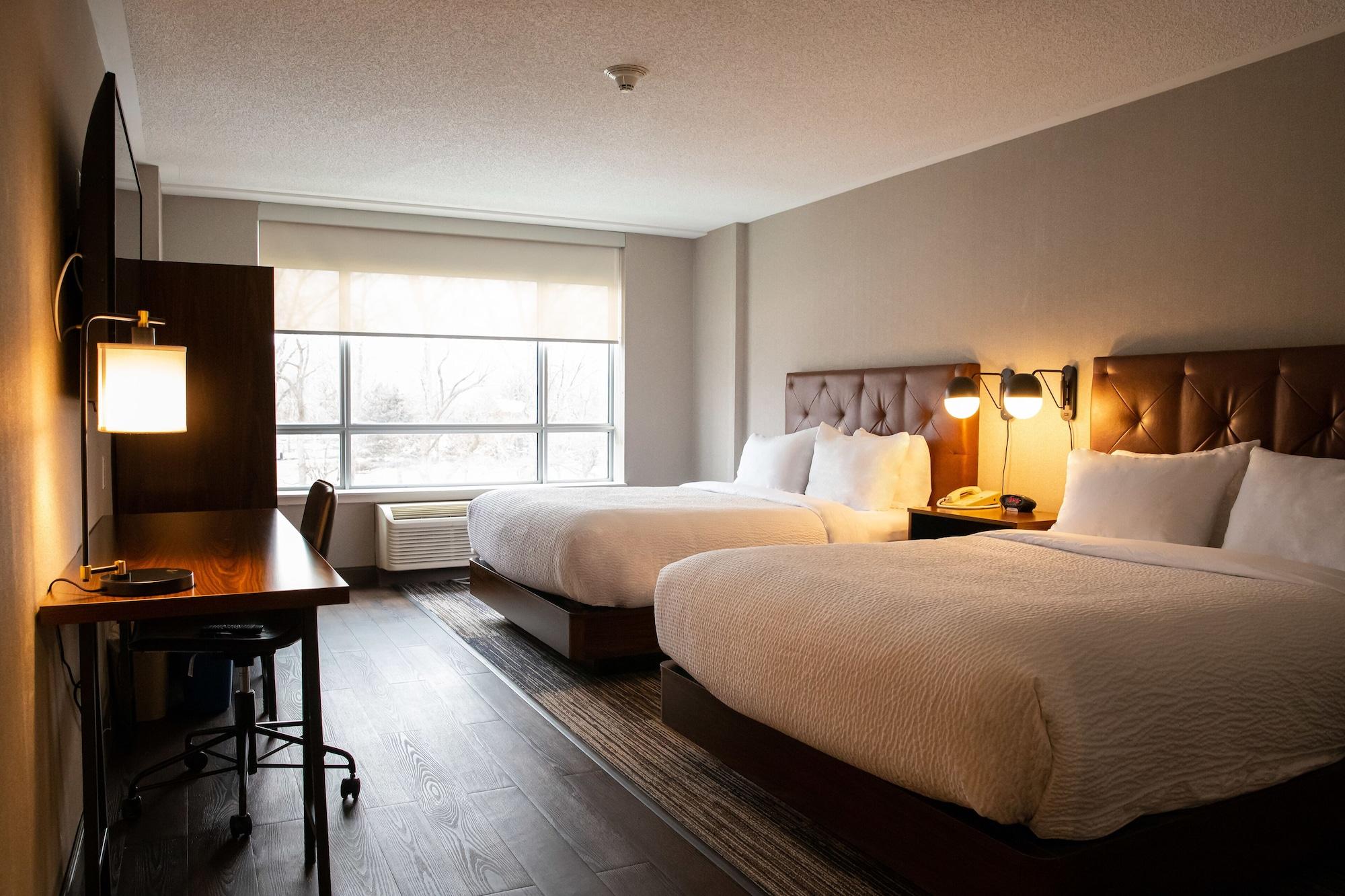 Four Points By Sheraton Point Edward Sarnia Exterior foto