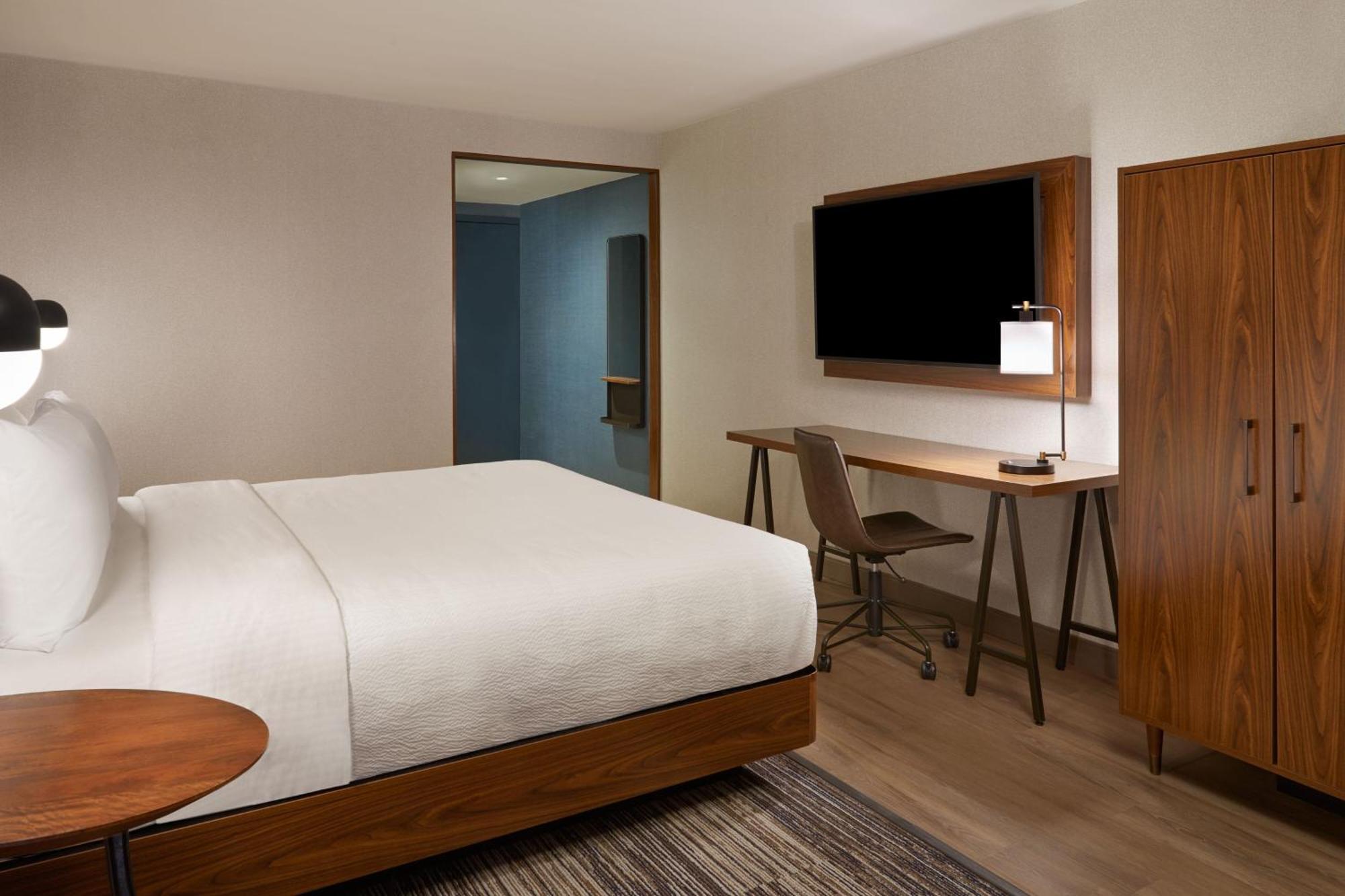 Four Points By Sheraton Point Edward Sarnia Exterior foto