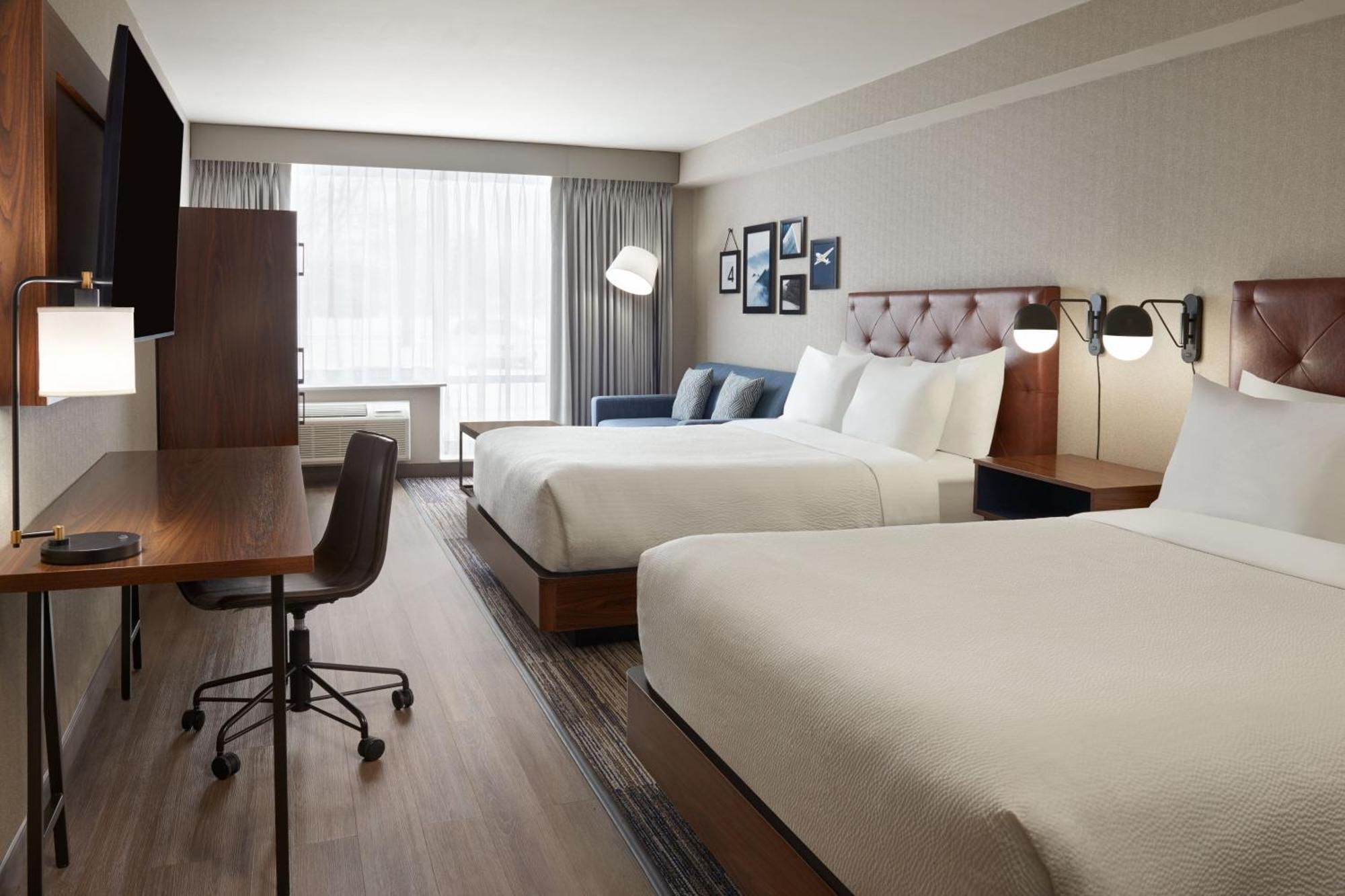 Four Points By Sheraton Point Edward Sarnia Exterior foto