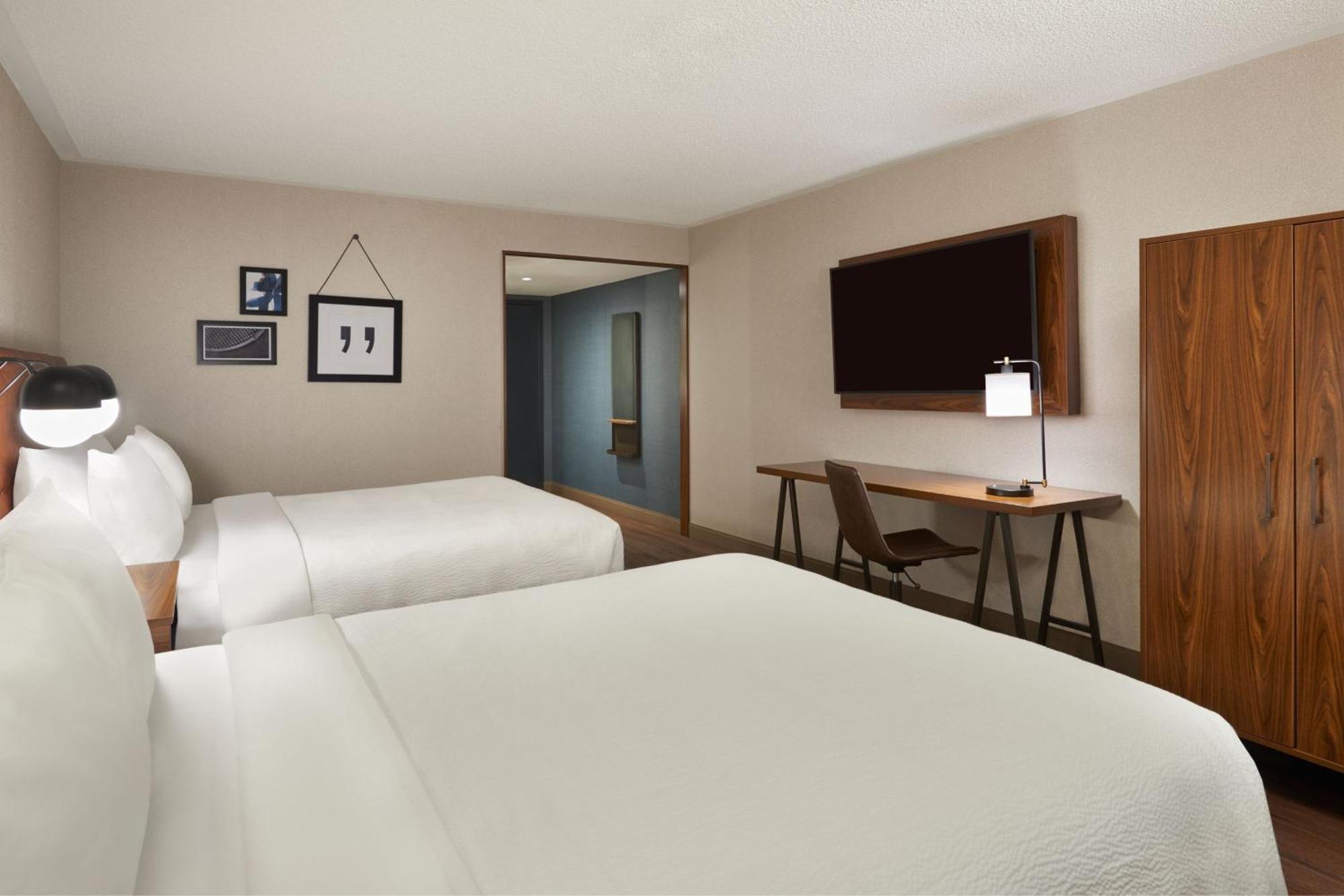Four Points By Sheraton Point Edward Sarnia Exterior foto