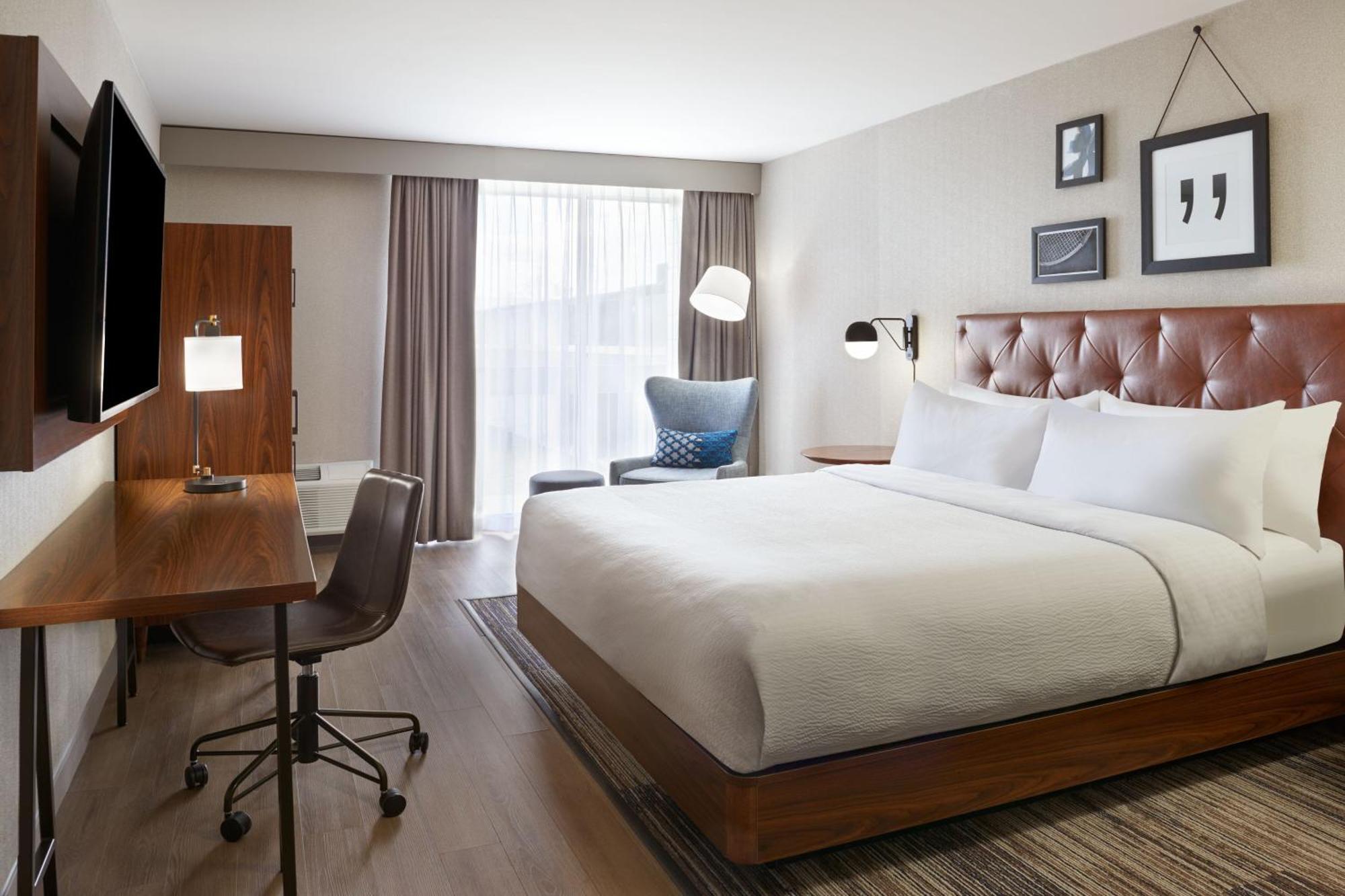 Four Points By Sheraton Point Edward Sarnia Exterior foto